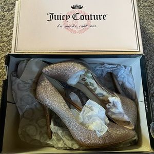 Gold Sparkly Juicy Couture Heels, never worn.